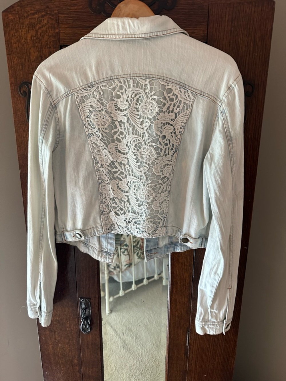 Fire Los Angeles Light Wash Denim Jacket with Lace Yoke - Size M Cottagecore